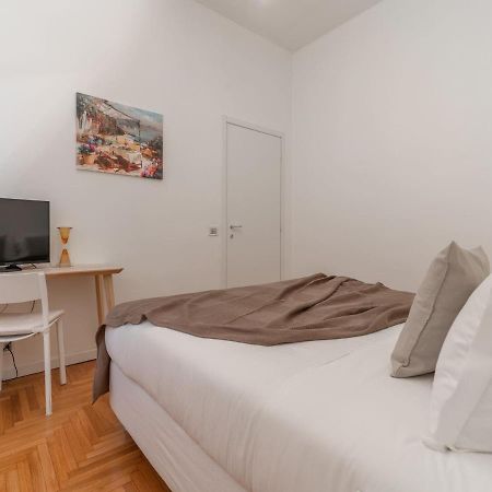 The Best Rent - Spacious Three-Bedroom Apartment In Moscova Milan Exterior photo